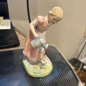 Royal Doulton “Mary Mary”